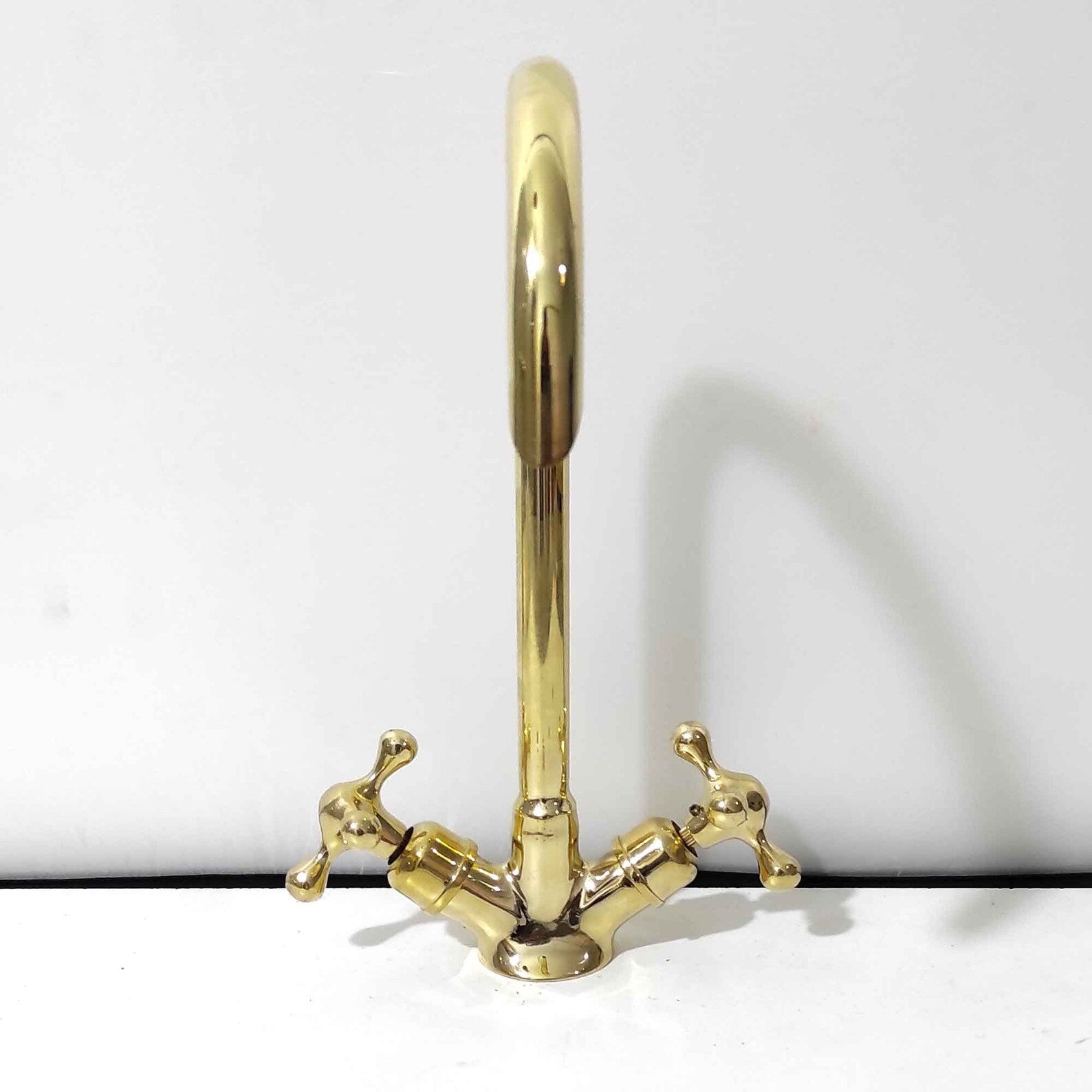 Brass Gooseneck Faucet Single Hole - Brasspure