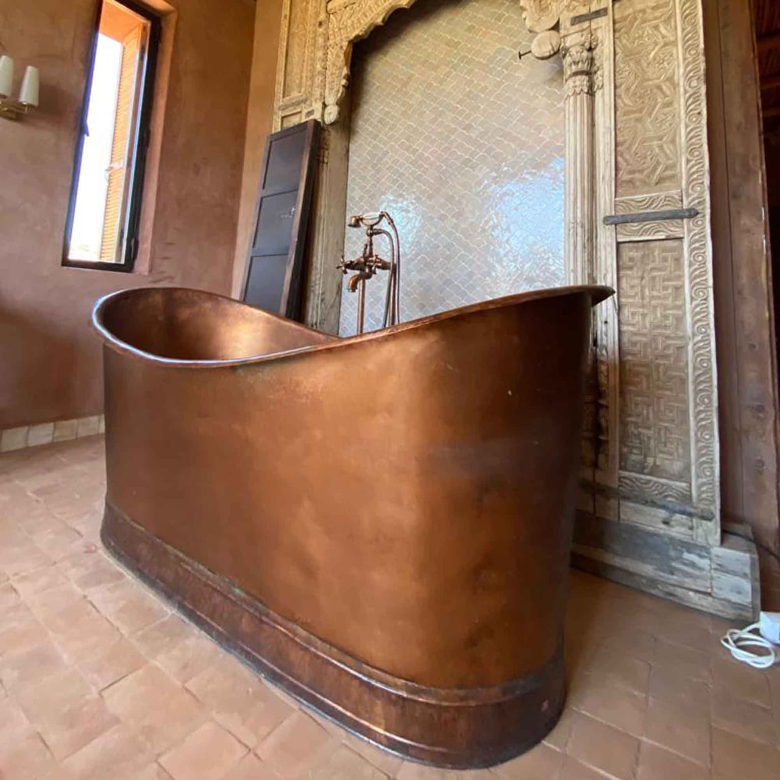 Antique Copper Bathtub