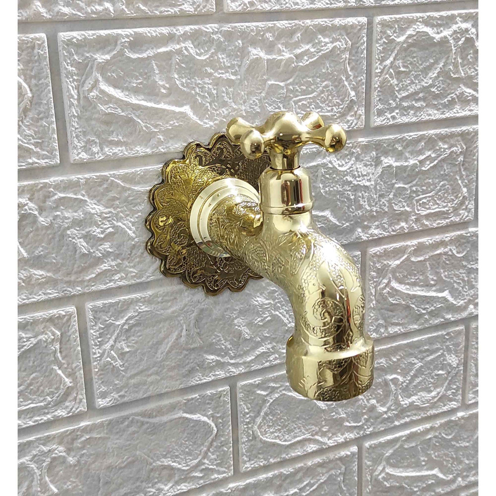 Single Hole Wall Mounted Faucet - Brasspure