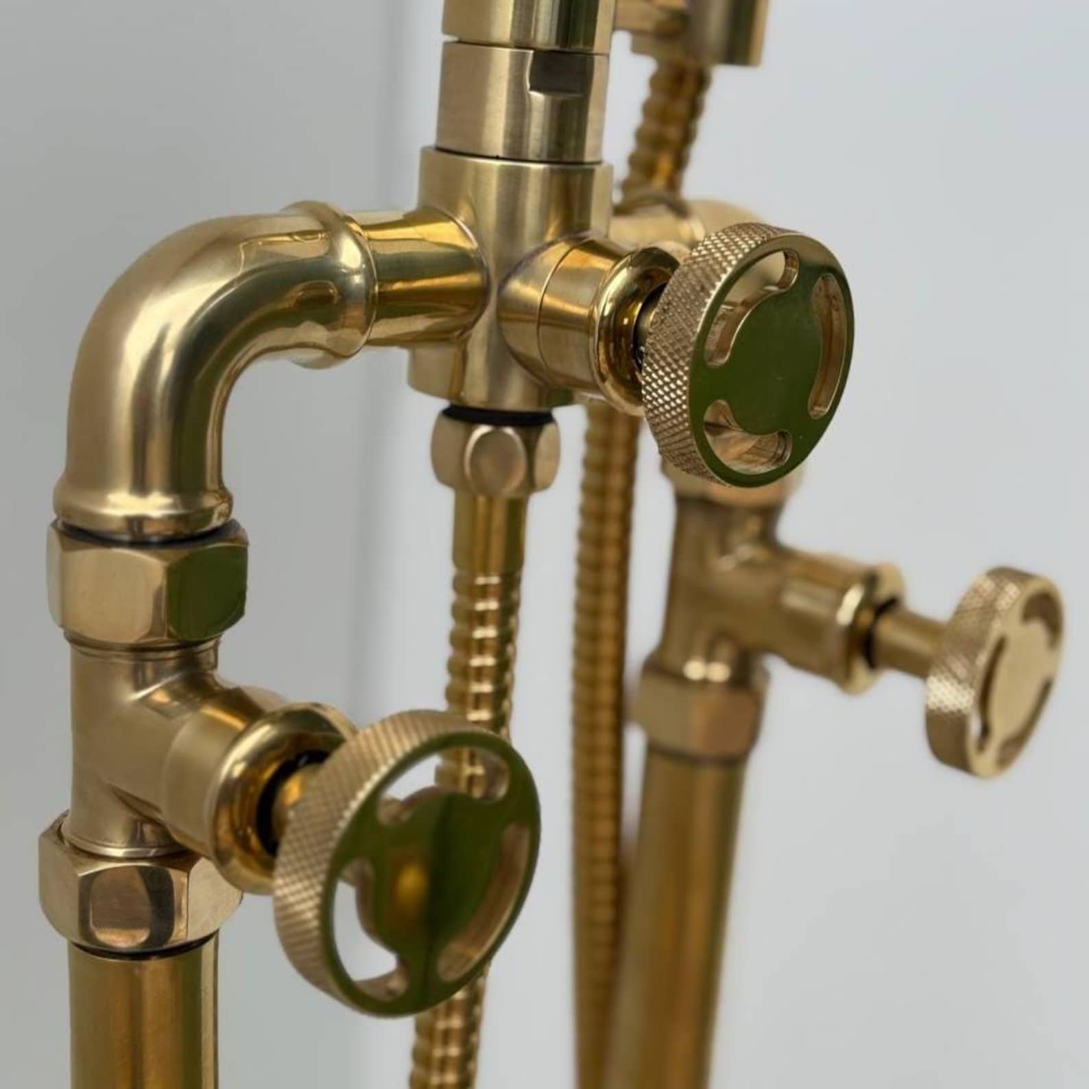 Unlacquered Brass Tub filler Faucet With Wheel Handle