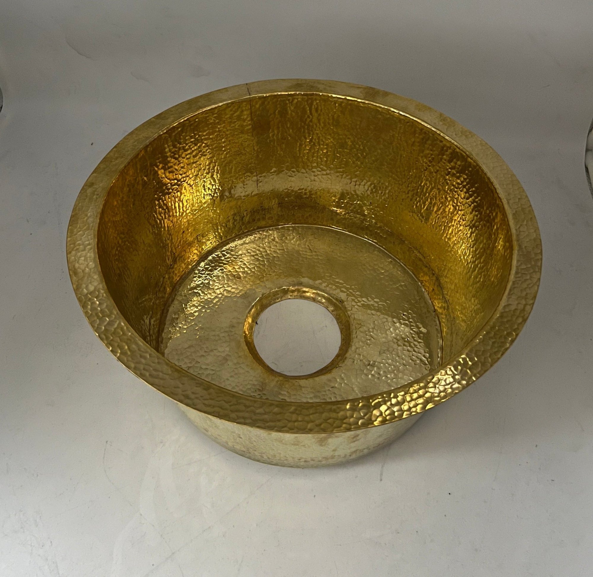 Hammered Brass Round Sink - Brasspure