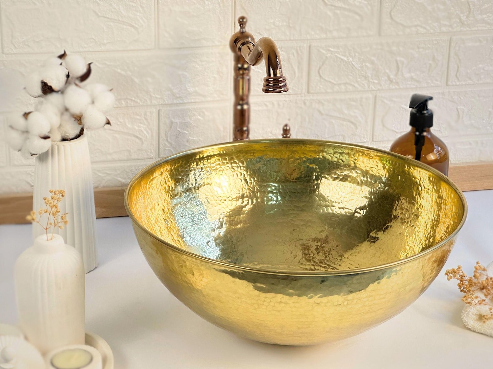 Hammered Brass Round Sink - Brasspure