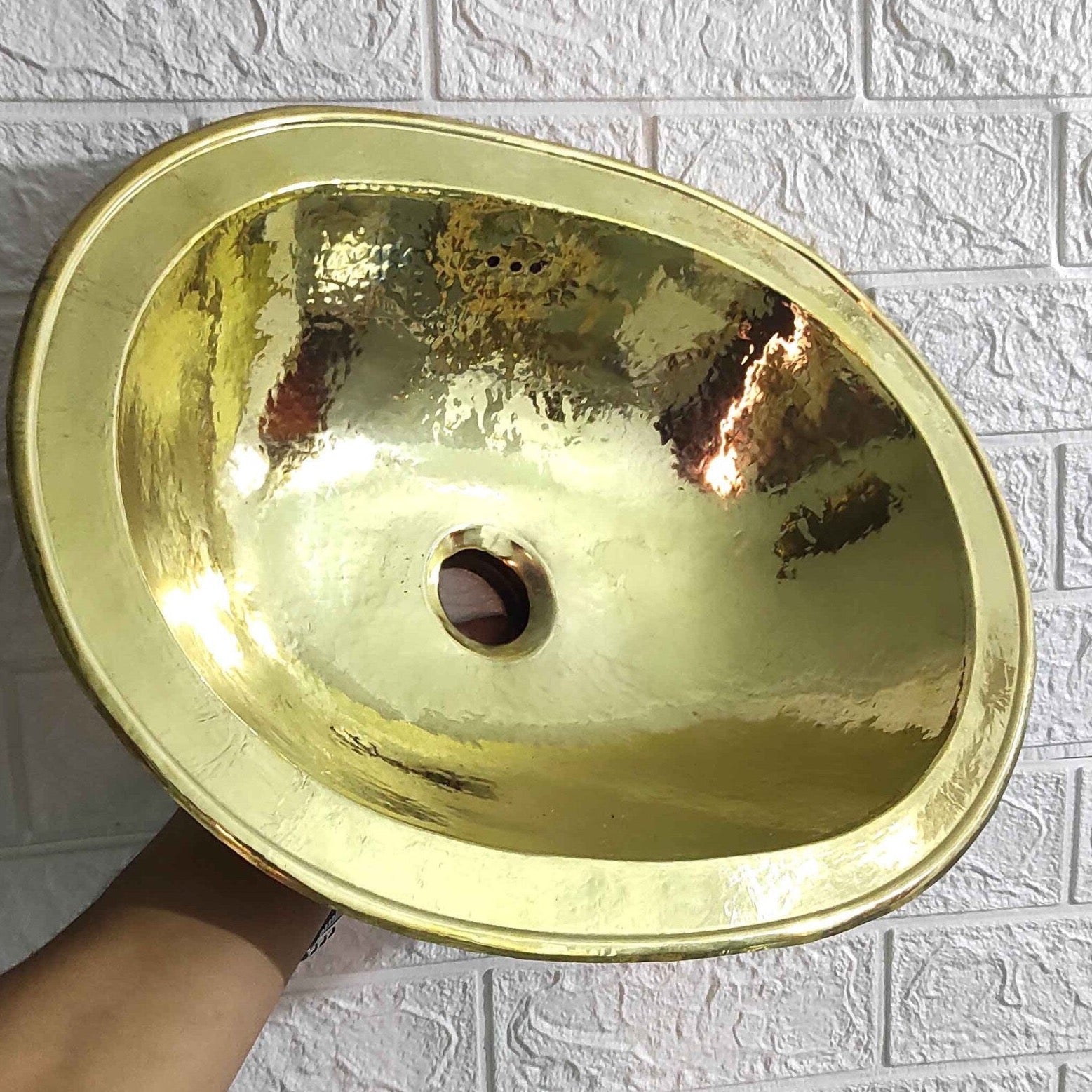 Unlacquered Brass Oval Sink 18" - Brasspure